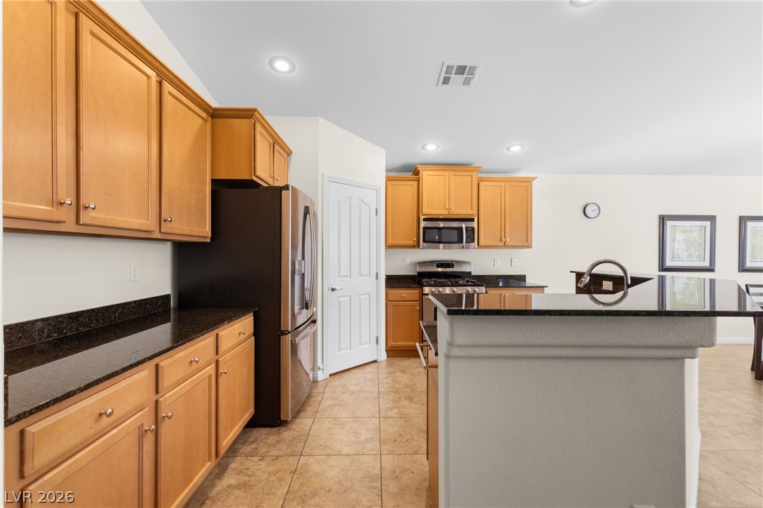 129 Elks Peak Avenue Property Photo 12