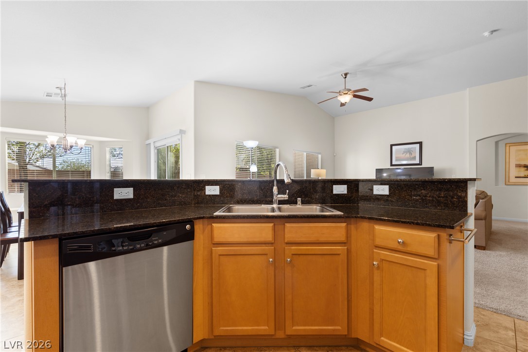 129 Elks Peak Avenue Property Photo 15