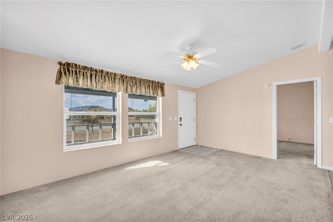3920 Effinger Street Property Photo 9
