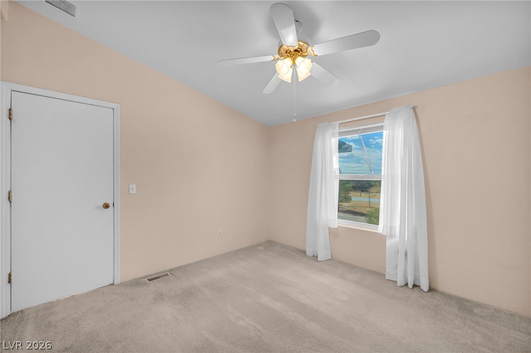 3920 Effinger Street Property Photo 18