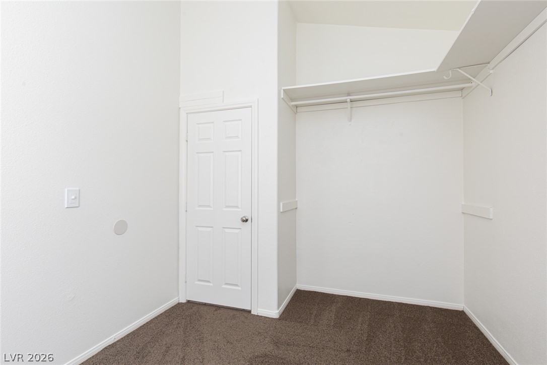 7900 White Grass Avenue Property Photo 20