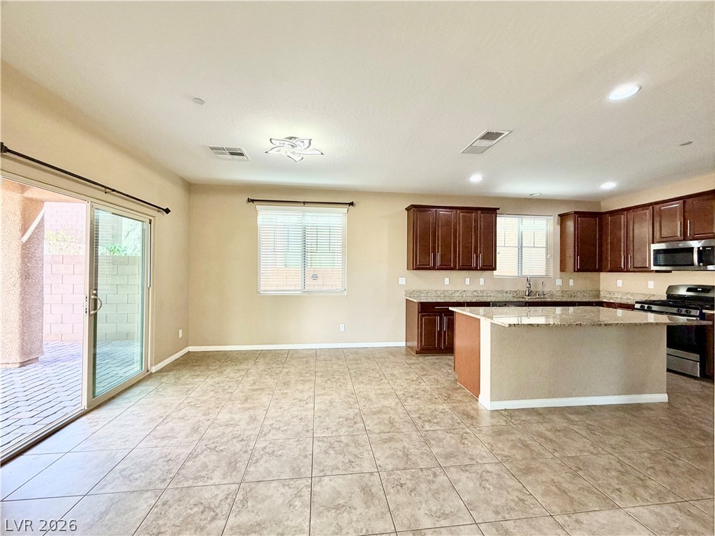 470 Fortissimo Street Property Photo 23