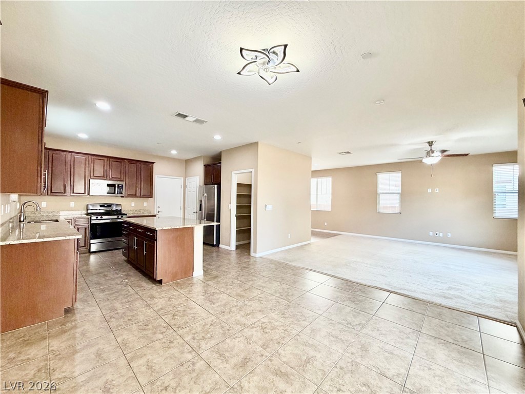 470 Fortissimo Street Property Photo 26