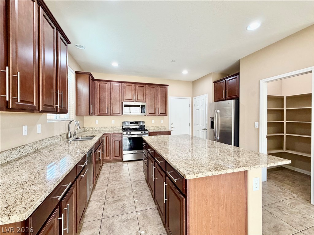 470 Fortissimo Street Property Photo 28