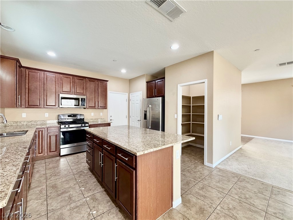 470 Fortissimo Street Property Photo 29