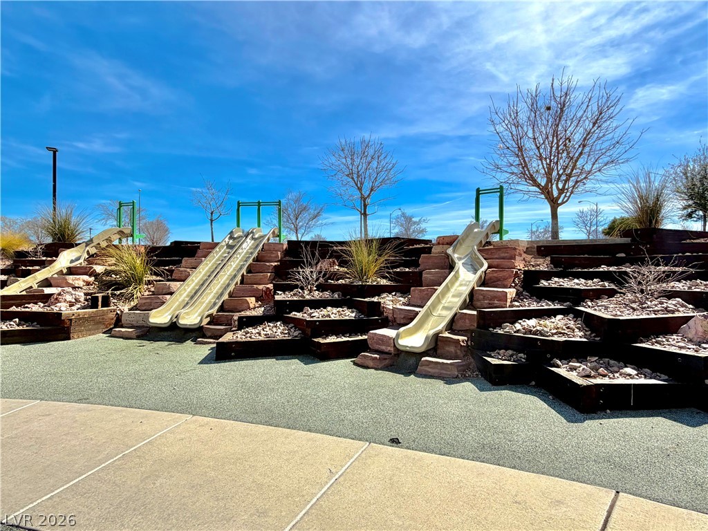 470 Fortissimo Street Property Photo 90