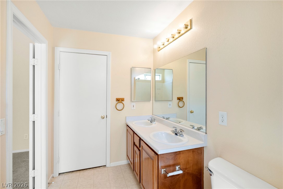 6420 Kenya Springs Street Property Photo 12