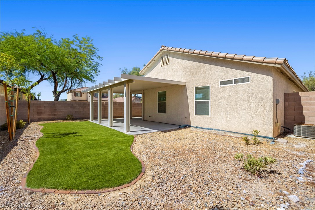6420 Kenya Springs Street Property Photo 25
