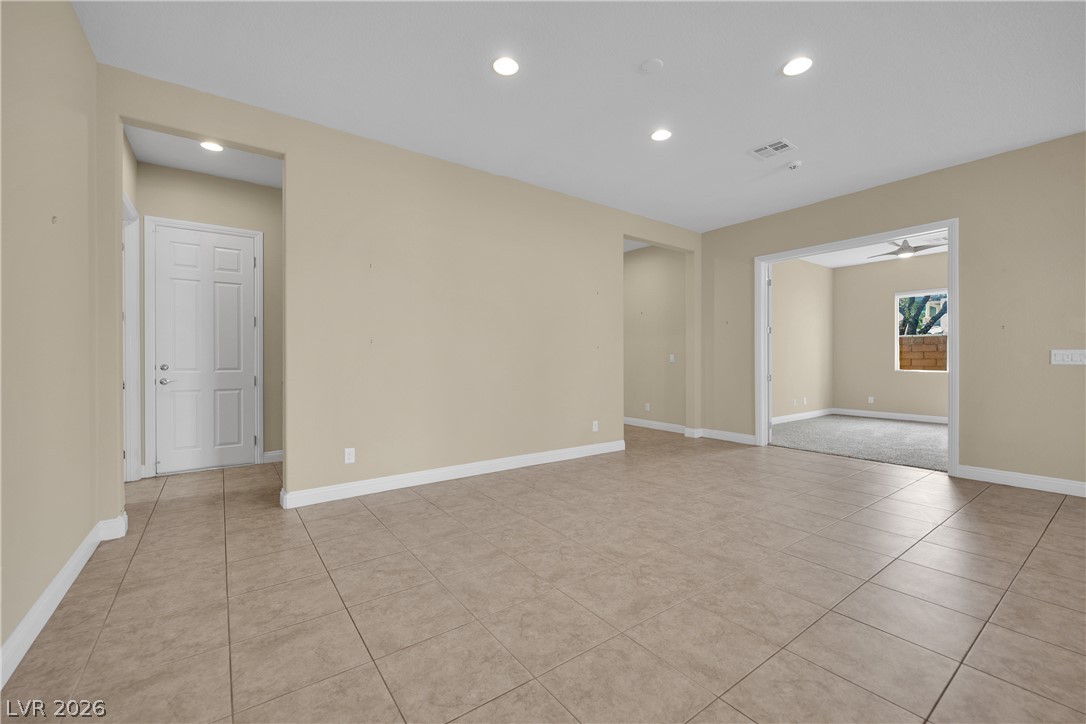 7596 Sweet Mist Avenue Property Photo 17