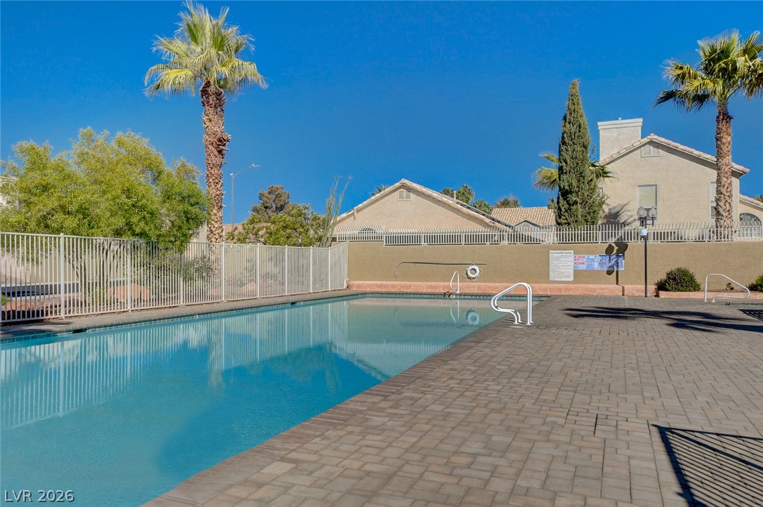 7709 Beach Falls Court Property Photo 33