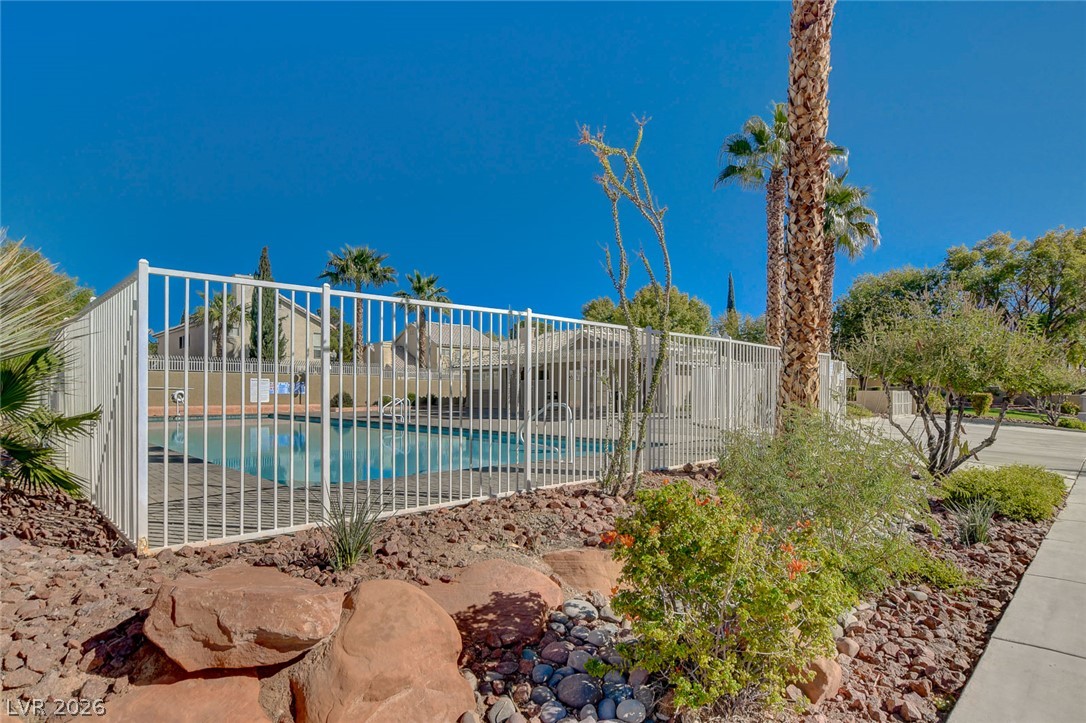 7709 Beach Falls Court Property Photo 34