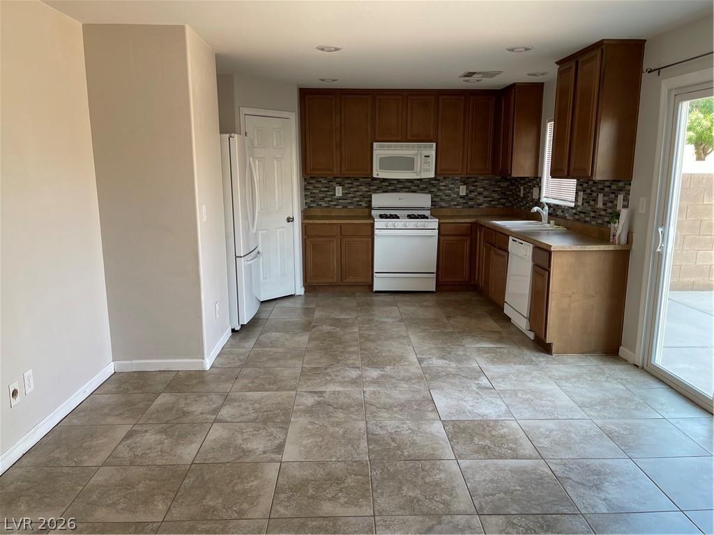 8278 Time Machine Avenue Property Photo 6