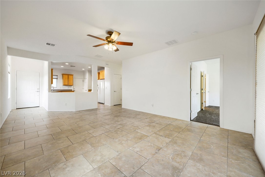 6160 Isola Peak Avenue Property Photo 6