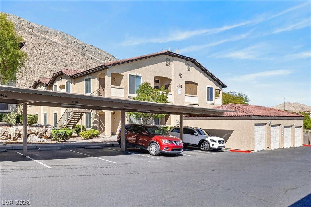 3575 Cactus Shadow Street 204 Property Photo 3