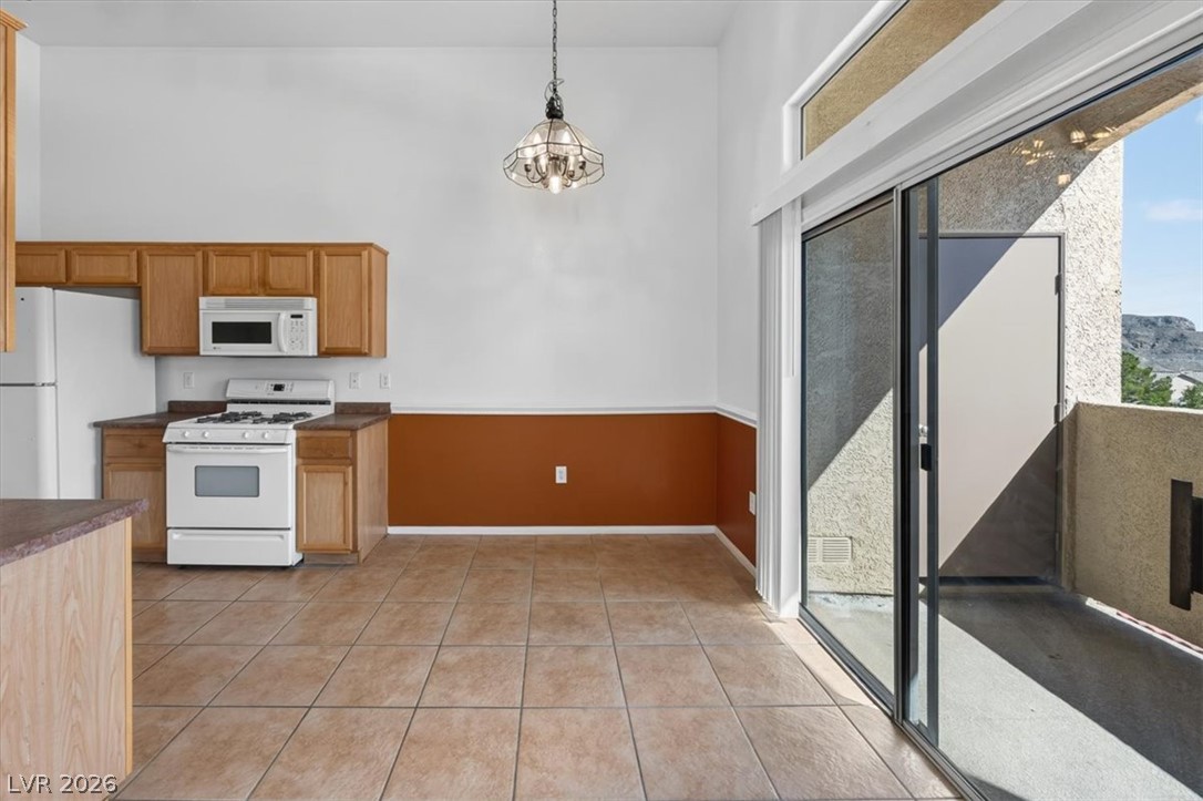 3575 Cactus Shadow Street 204 Property Photo 12