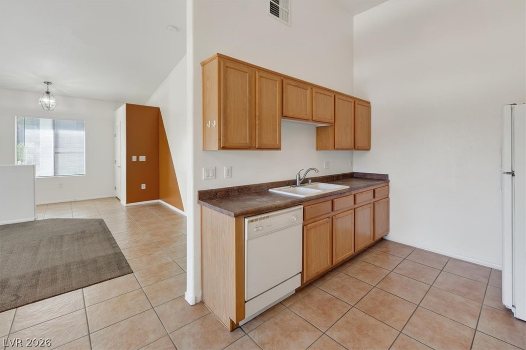 3575 Cactus Shadow Street 204 Property Photo 16