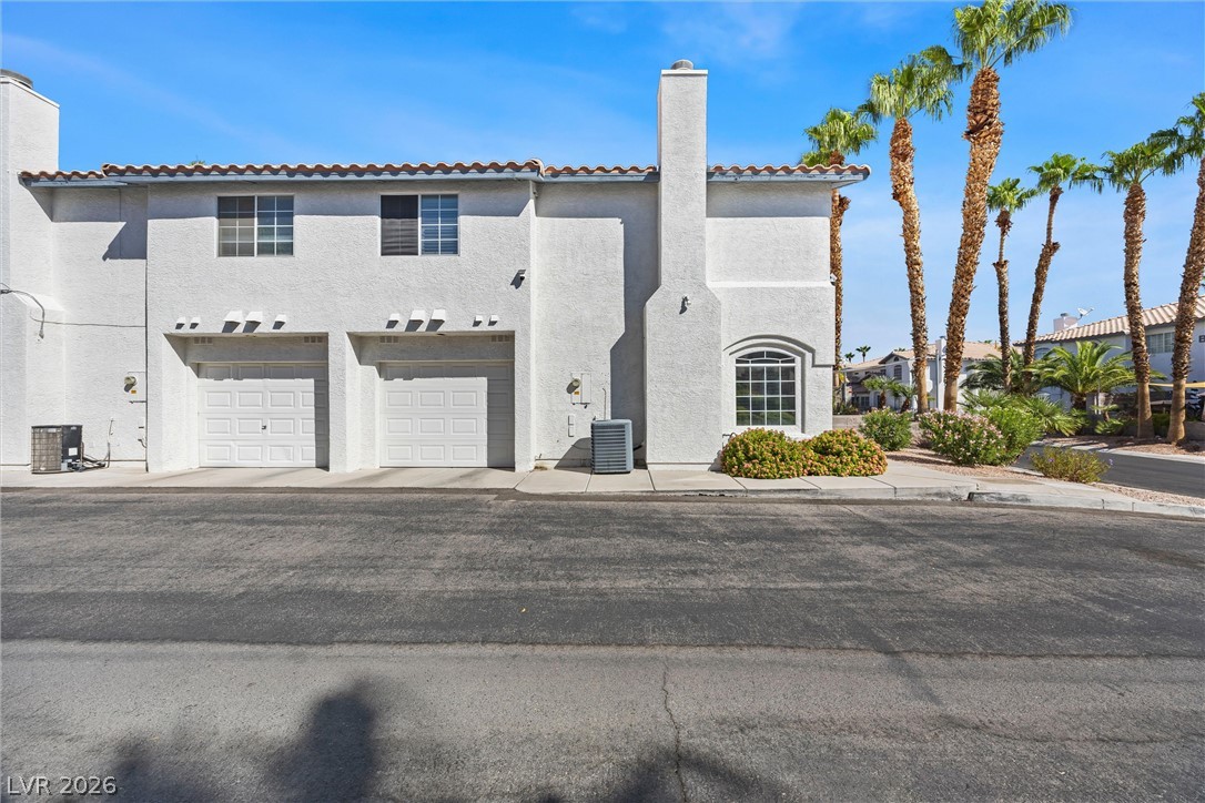 8212 Diamond Star Court Property Photo 1