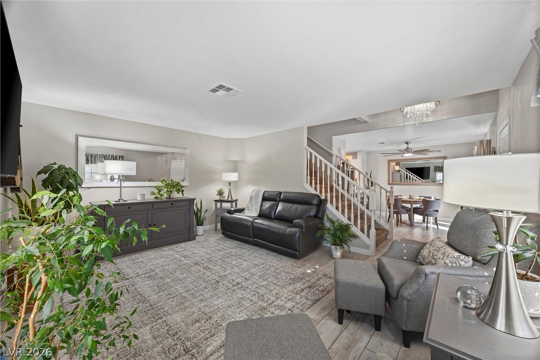 8212 Diamond Star Court Property Photo 6