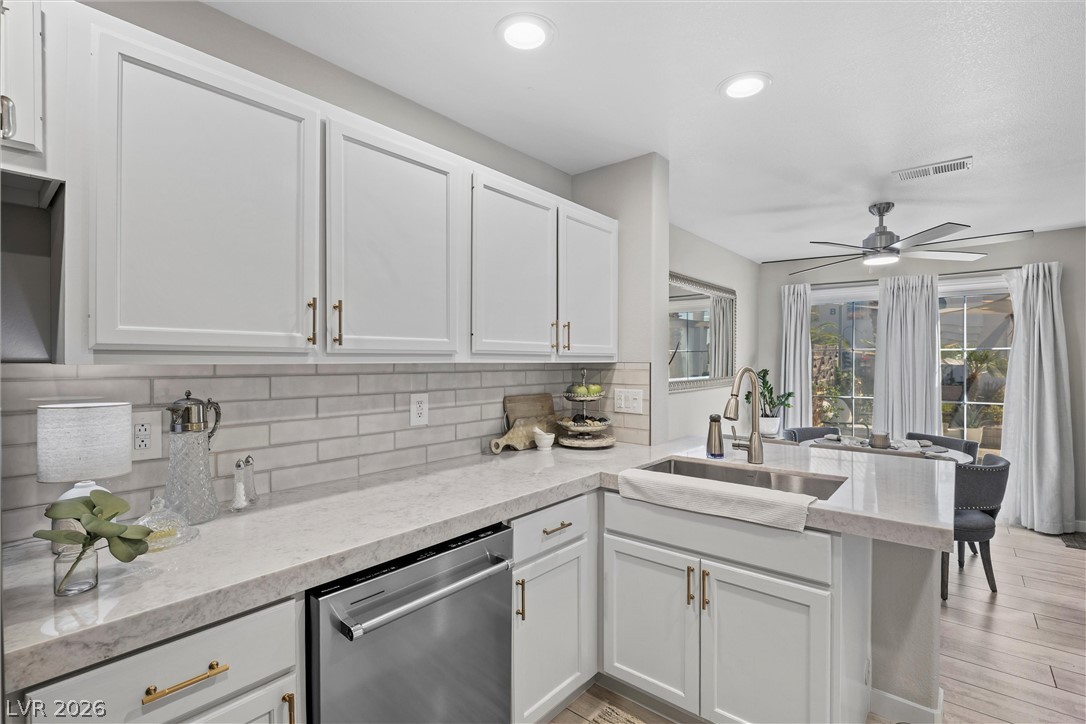 8212 Diamond Star Court Property Photo 12