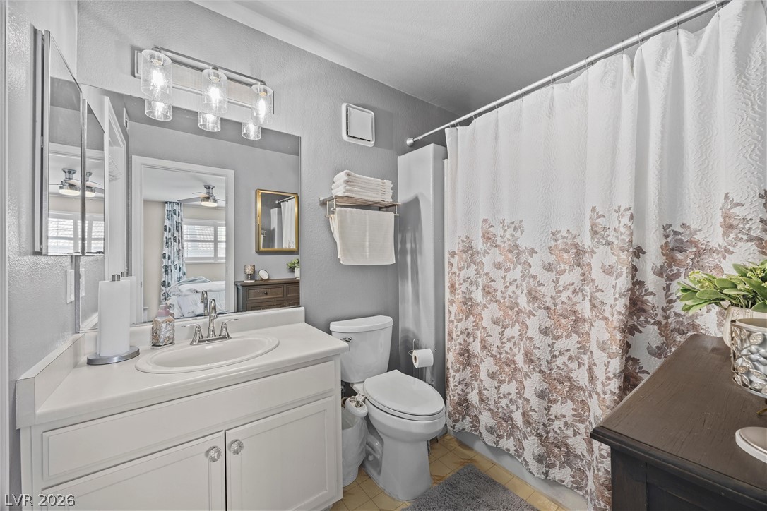 8212 Diamond Star Court Property Photo 16