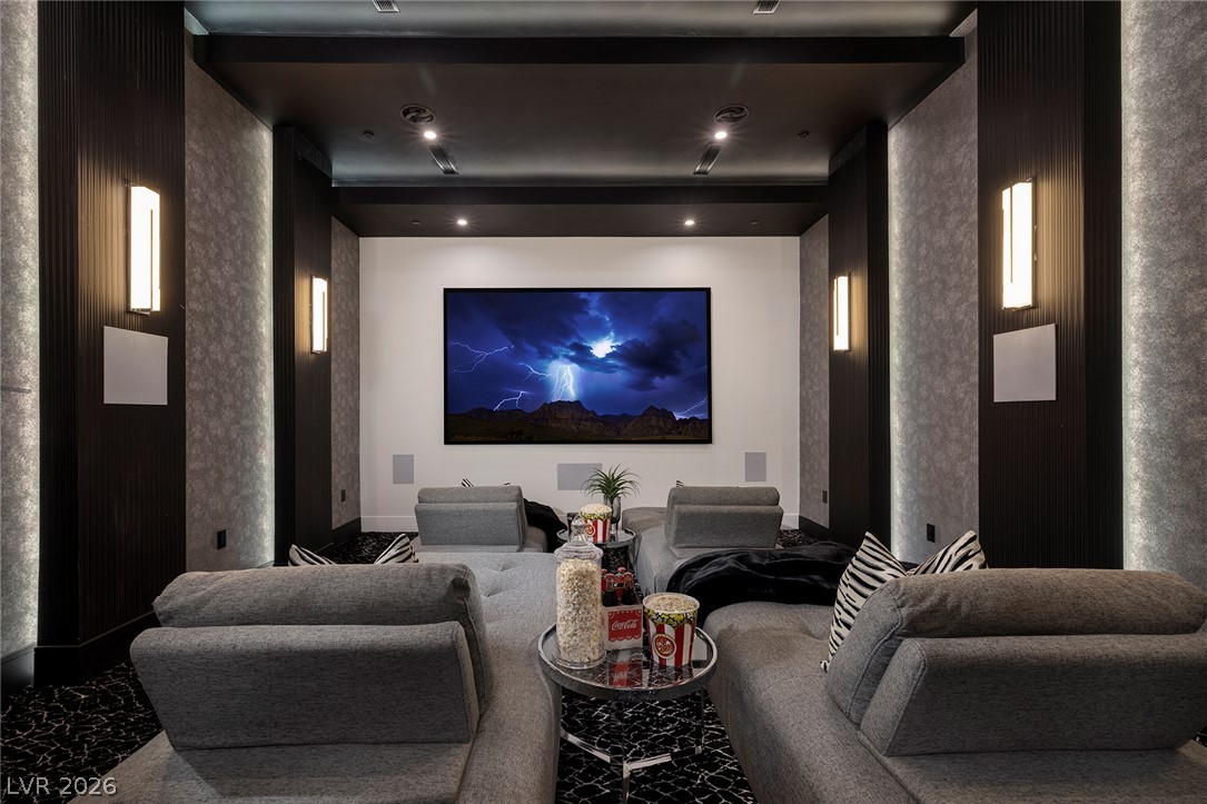 5 Sunset Strip Property Photo 5