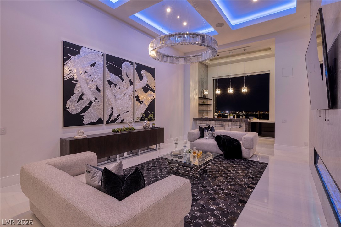 5 Sunset Strip Property Photo 19