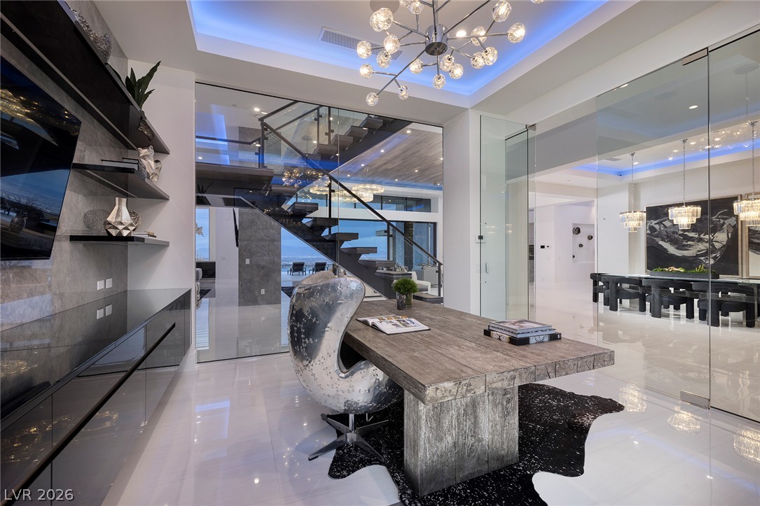 5 Sunset Strip Property Photo 23