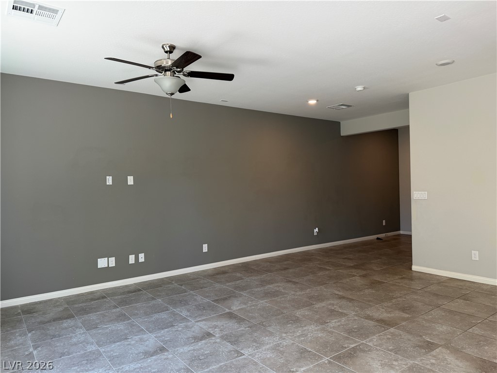 2656 Duneville Street Property Photo 13