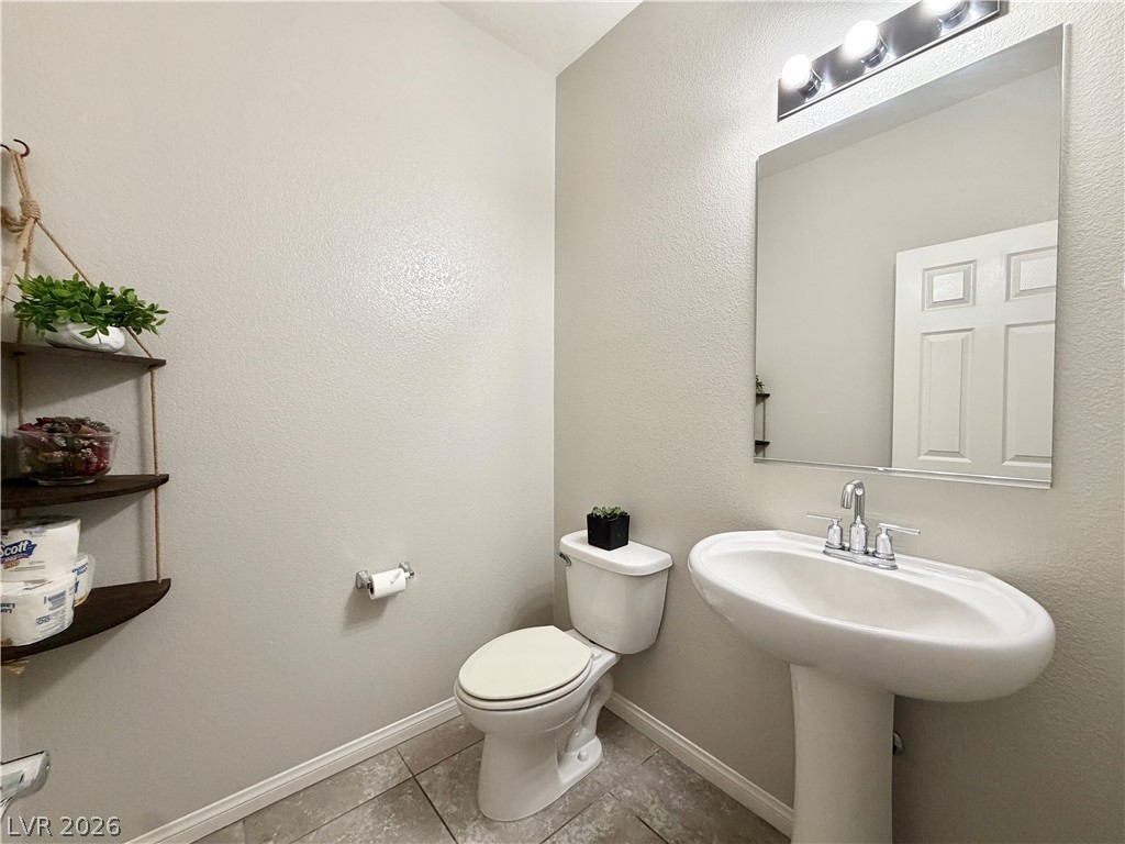 2656 Duneville Street Property Photo 22