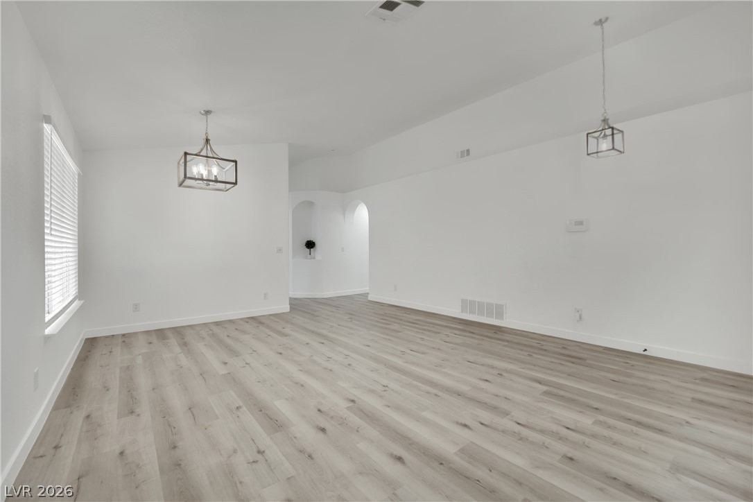9228 Sun Rose Avenue Property Photo 4