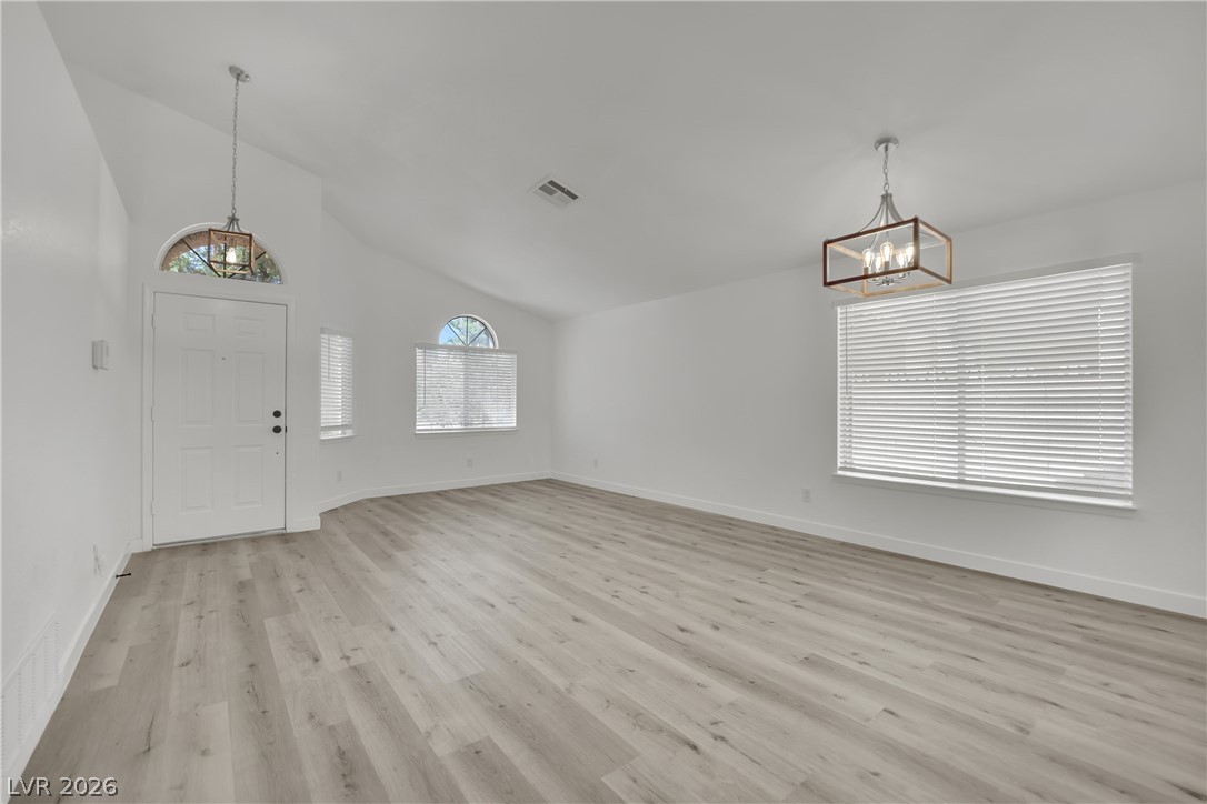 9228 Sun Rose Avenue Property Photo 5