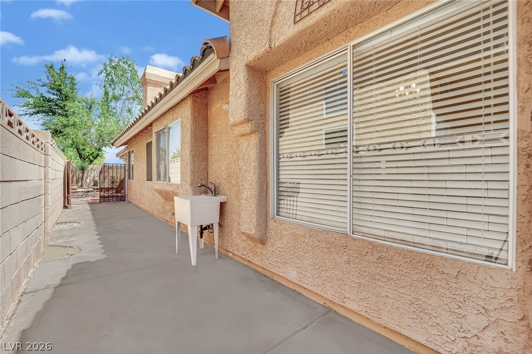 9228 Sun Rose Avenue Property Photo 32