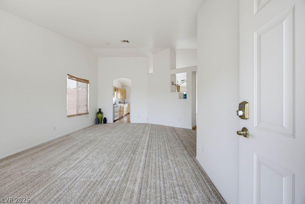 409 Groft Way Property Photo 10