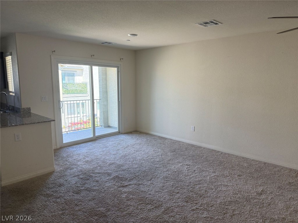2642 Wimbledon White Court Property Photo 6