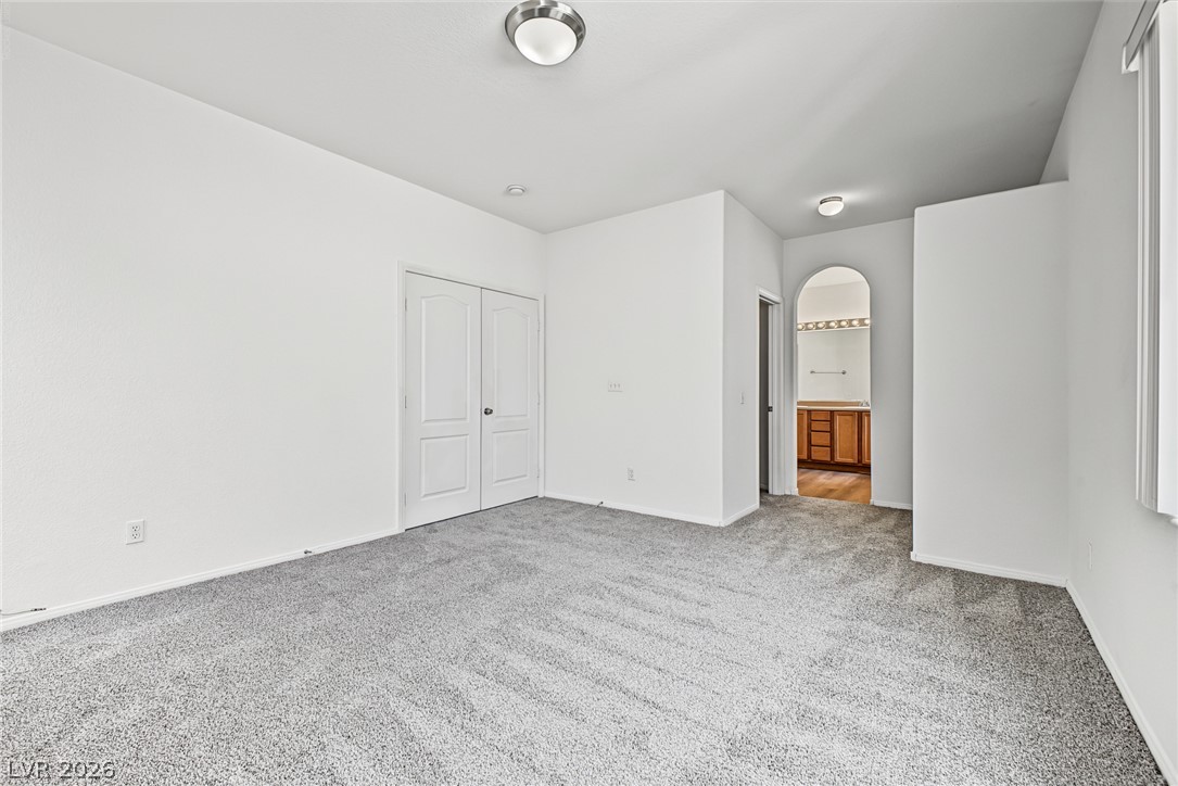 730 Emerald Idol Place Property Photo 16