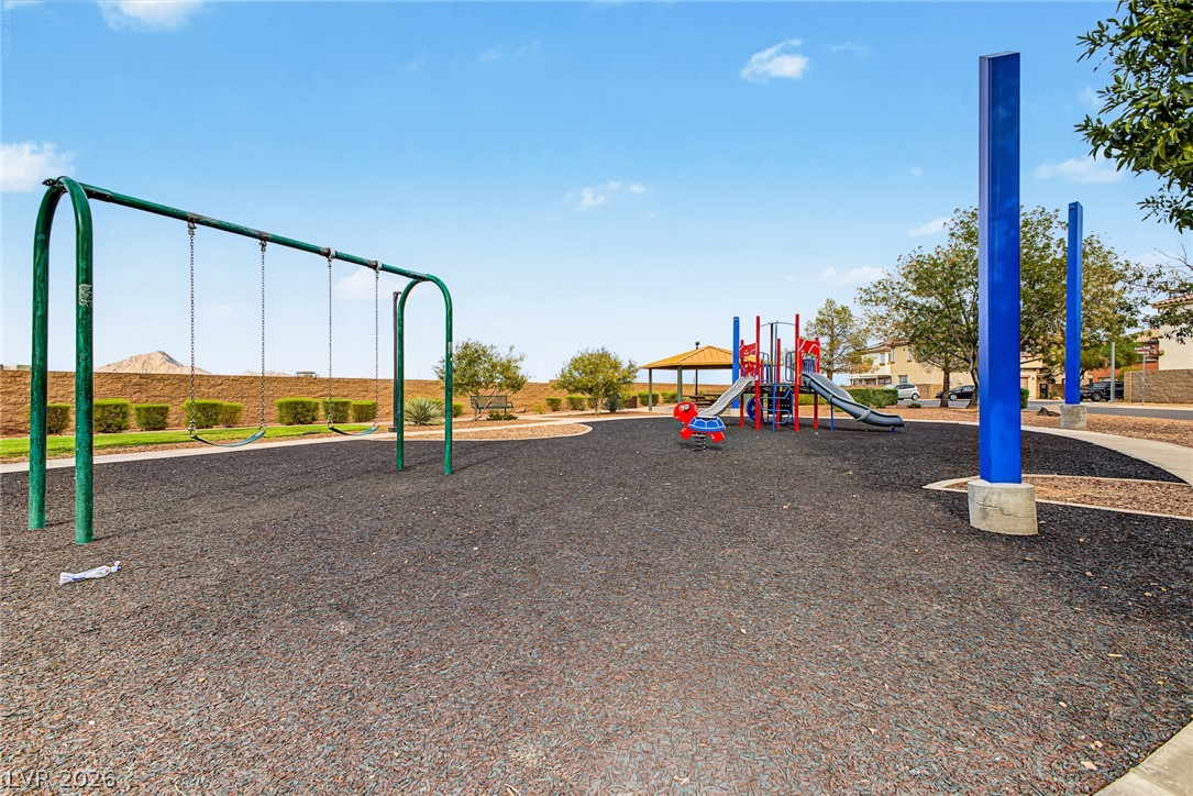 730 Emerald Idol Place Property Photo 38