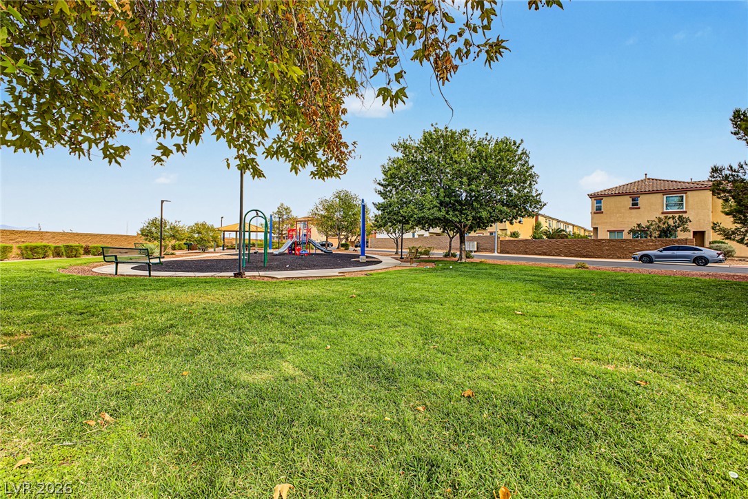 730 Emerald Idol Place Property Photo 40