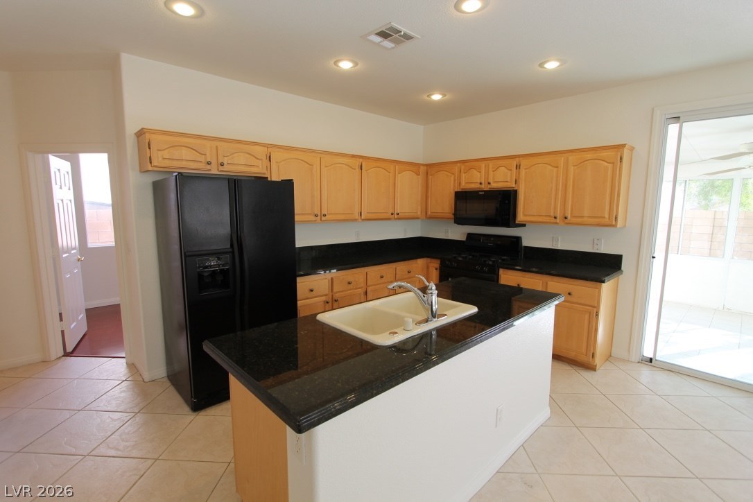 8247 Azure Shores Court Property Photo 4