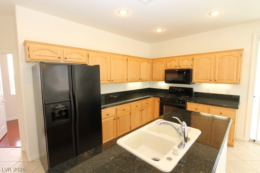 8247 Azure Shores Court Property Photo 8