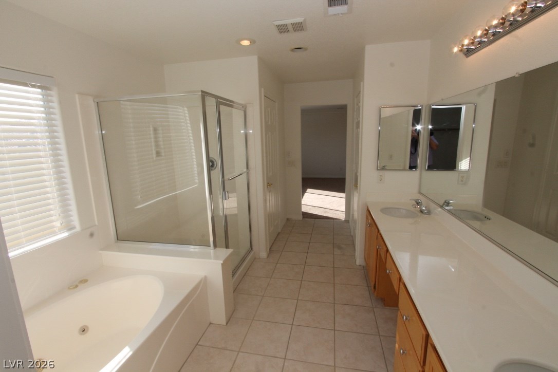 8247 Azure Shores Court Property Photo 30