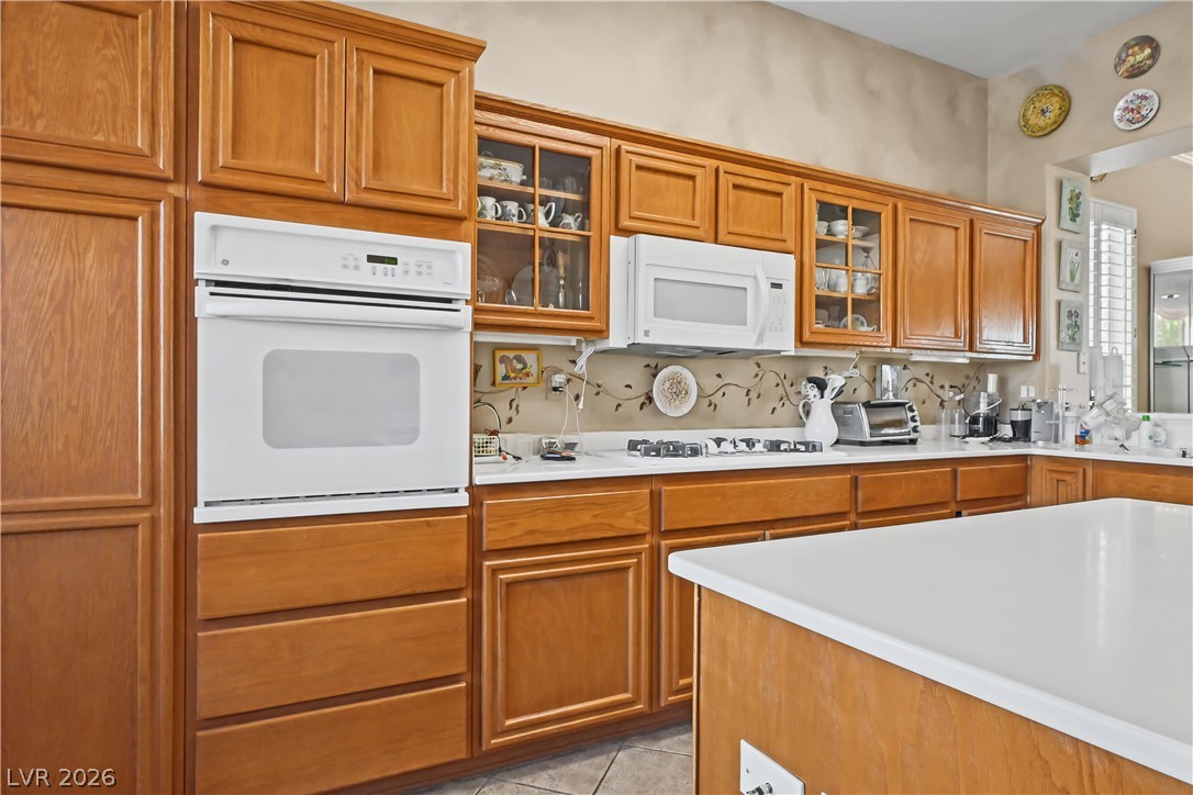 2128 Sun Cliffs Street Property Photo 14