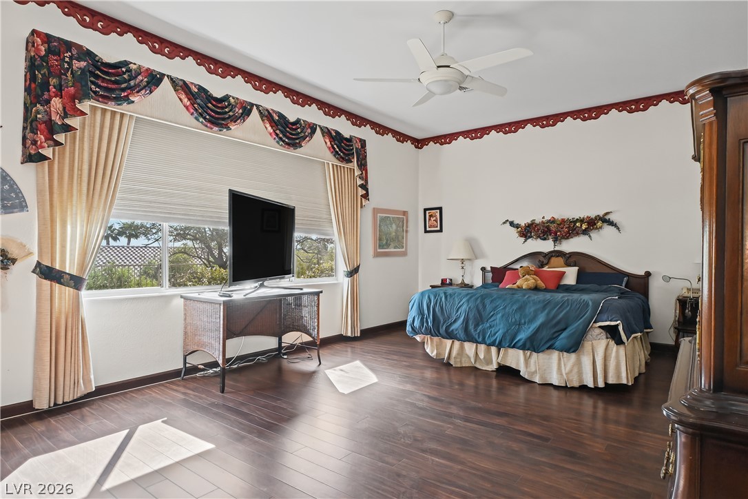 2128 Sun Cliffs Street Property Photo 16