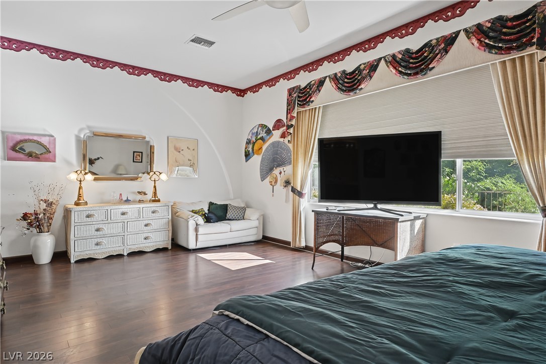2128 Sun Cliffs Street Property Photo 17