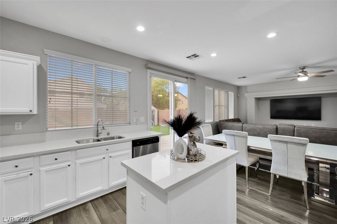 6940 Willow Warbler Street Property Photo 11