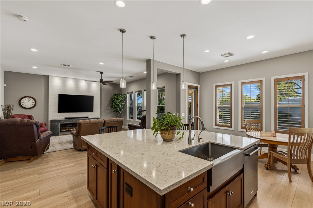 10713 Beringer Drive Property Photo 19