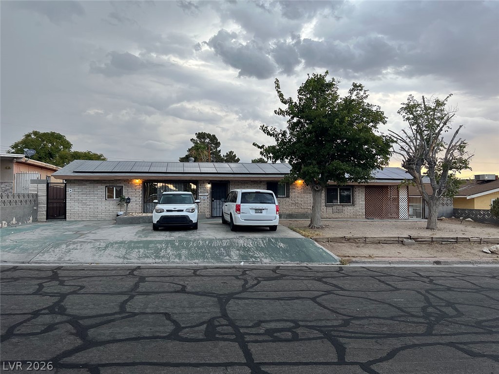 1801 Elm Avenue Property Photo 1