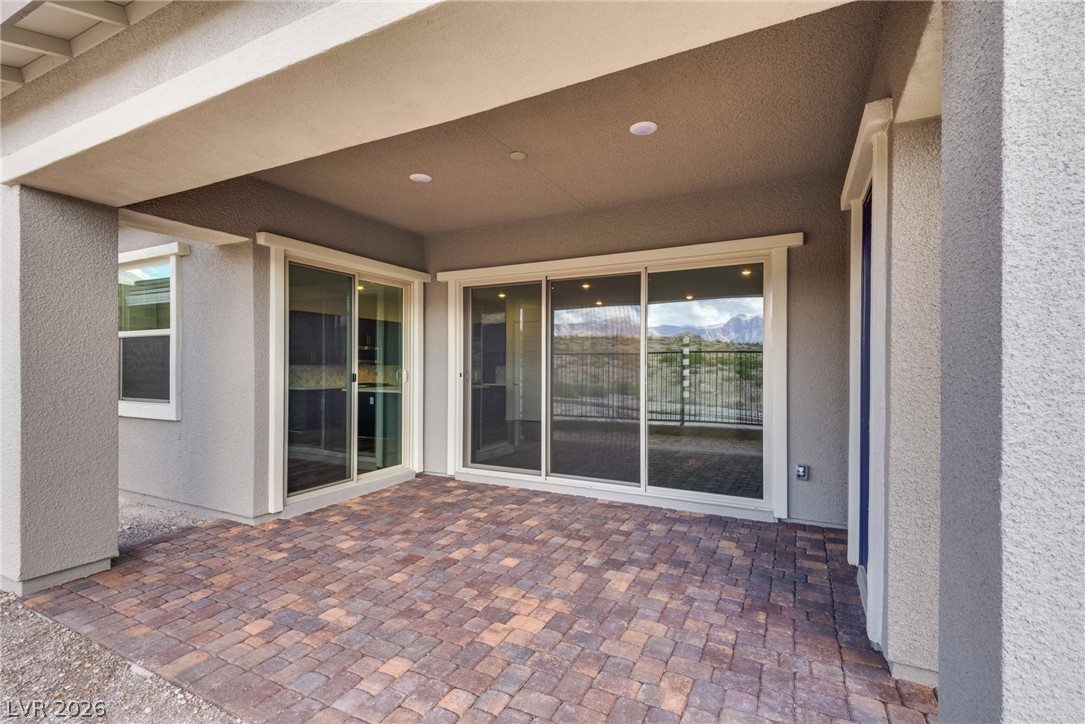 12608 Heritage Heights Drive Property Photo 3