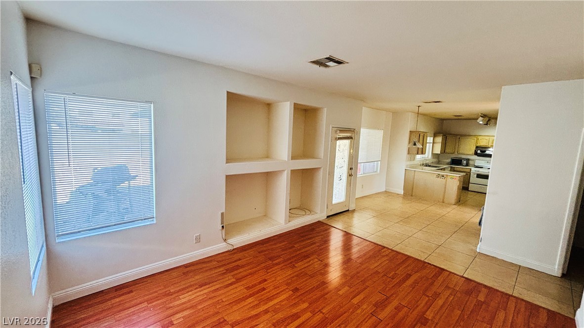 4402 Cinema Avenue Property Photo 7