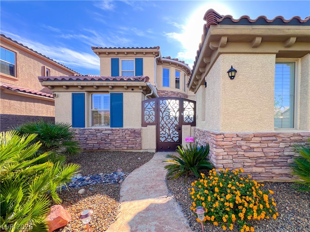 7868 Arroyo Glen Court Property Photo 3
