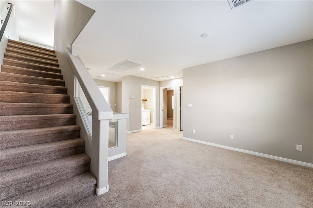 6713 Philharmonic Avenue Property Photo 12